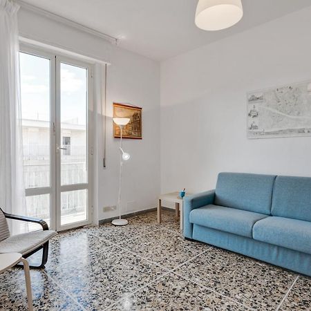 Lulli Cozy Apartment With Balcony Florence Buitenkant foto