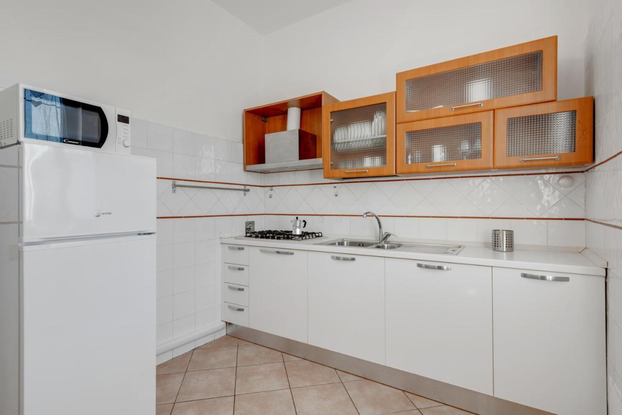 Lulli Cozy Apartment With Balcony Florence Buitenkant foto